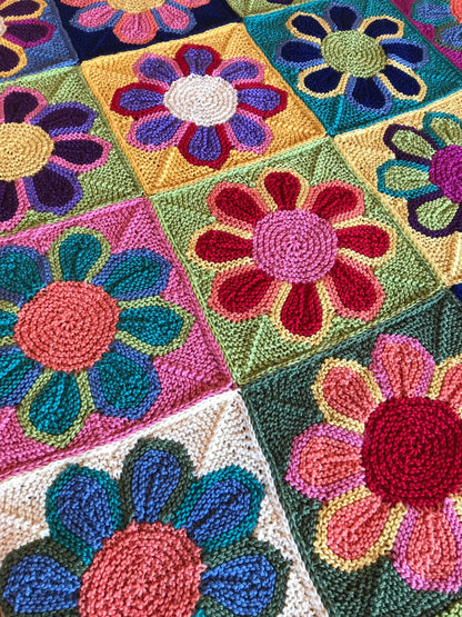 🌸 Flower Show Blanket – Retro Floral Block Knit Pattern (PDF) ✨